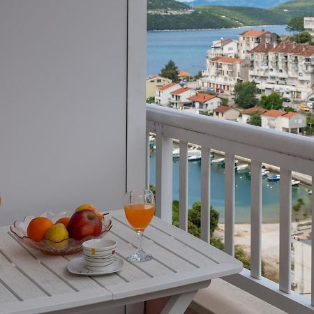 Apartments And Rooms Breeze Neum Exterior foto